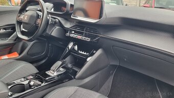 Peugeot 2008 1.5 BlueHDi 130 Allure Pack EAT8 - 12