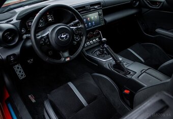Toyota GR86 2.4 Boxer Executive 172 kW - 12