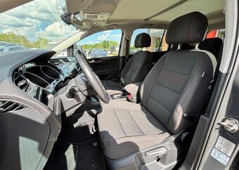Volkswagen Touran 1.4TSI 110KW,SOUND,WEBASTO,PAN benzín - 12