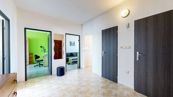 EXKLUZÍVNE: TERASA, ul. ONDAVSKÁ, 3.ízb. byt, 68m2+loggia. K - 12