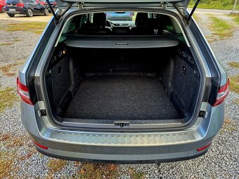 Škoda Superb Combi 1,6 TDI Style 88 kW DSG - 12