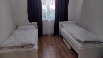 Rodinný dom ( dvojdom) - 12