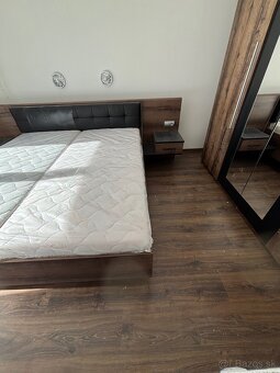 Manzelska Postel - 12