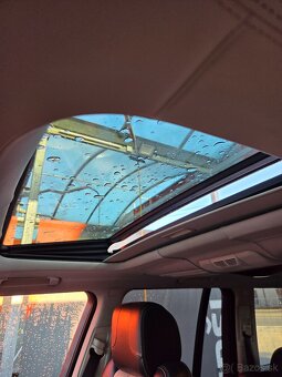 Range Rover 5.0 V8 Autobiography (2010) - 12