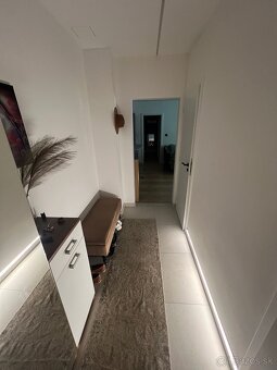 3 izbový byt, kompl. rekonštrukcia - 12