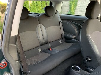 MINI COOPER 1.6I - 12