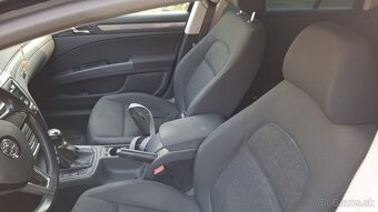 Škoda Superb combi 2.0 TDI - 12