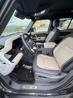 Land Rover Defender 3.0D I6 300k X-Dyn SE - 12