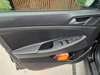 Hyundai Tucson 2017 2.0crdi 4x4 AT. - 12
