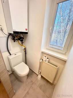 Prenájom- 2 izbový byt  v centre mesta Nové Zámky - 12