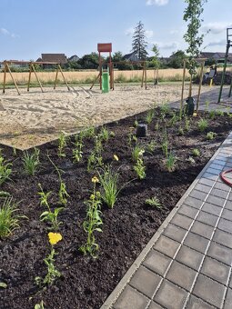 Stavebné a rekonštrukčné práce - 12