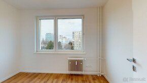 Atraktívny 3 izbový byt s balkónom Rumančeková 48 - Ružinov - 12