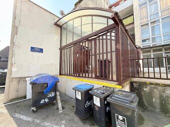 EXKLUZÍVNE NA PREDAJ – PRÉMIOVÉ OBCHODNÉ, KANCELÁRSKE A SKLA - 12