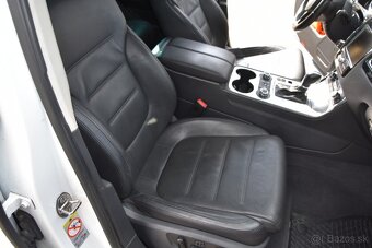 Volkswagen Touareg II 3.0 V6 TDI 240k BlueMotion Technology - 12