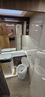 180PS 3.5t 4místa automat Mobilvetta Kyacht TL86 obytné auto - 12