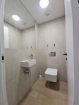 NA PRENÁJOM 2 IZBOVÝ BYT S PARKOVANÍM BRATISLAVA CENTRUM - 12