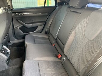 Predám škoda oktavia 1.5 tsi 110 kW 150 koni 6 manual - 12