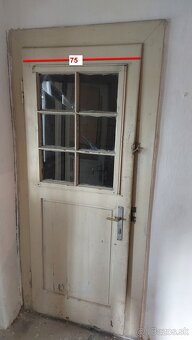 Dvere zo starého domu - 12