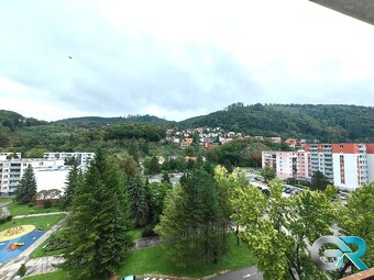 4 izbový byt v meste Trenčianske Teplice na predaj, 84m2, ba - 12