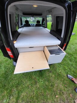 VW CADDY - 12