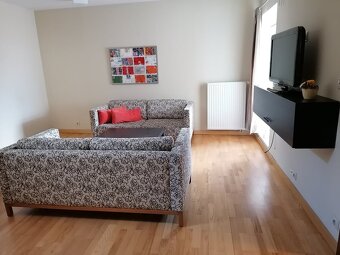 Na prenájom 2-izbový byt s mezonetom centrum Banská Bystrica - 12