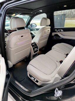 BMW X7 xDrive M50i A/T - 12