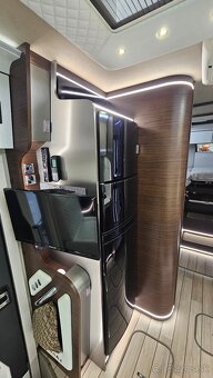 5 míst 205PS IVECO AUTOMAT MOBILVETTA 3.5t obytné tažné 2t - 12