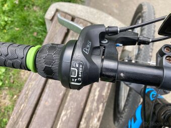 Kenzel Axel 26 - 12