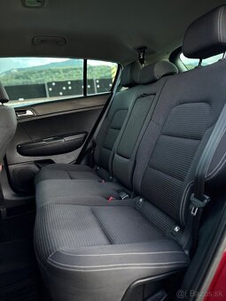 KIA SPORTAGE 1.7 CRDi - 12