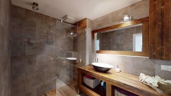 Na predaj 2 izbový byt s parkovaním, Kramáre , Vlárska ulica - 12