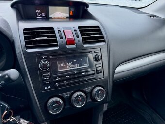 SUBARU FORESTER 2.0d / 4x4 / xenón / ťažné / webasto - 12