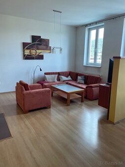Prenájom 3 izboveho bytu v centre Žiliny - 12