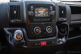 Citroën Jumper Furgon 2.2 BlueHDi 165k 35 L3H2 - 12