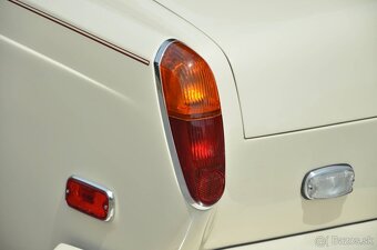Rolls-Royce Corniche - 12