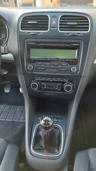 Volkswagen Golf VI Highline 1.4TSI 90kw - 12