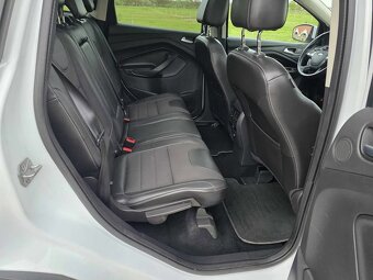 Ford Kuga - 12