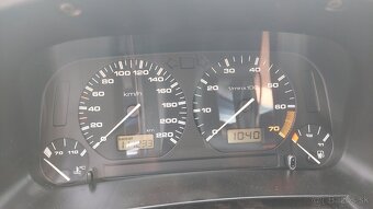 Volkswagen Polo Classic 1.6 - 12