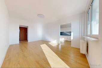 PRAVE DOKONČENÝ. slnečný 3 izb. byt s veľkou loggiou po nove - 12