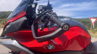 BMW F 900 XR - 12