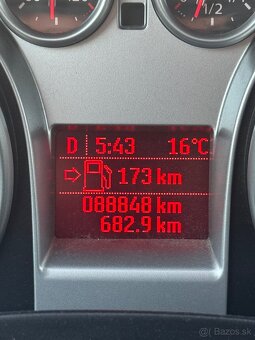 Ford Focus 2.0i 107kw - 12