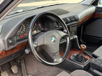 BMW E34 540i - 12