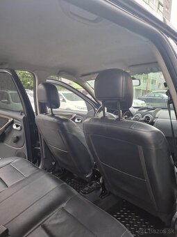 DACIA DUSTER 1,5dci 110 4x4 - 12