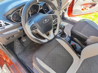 Lada Vesta Cross - 12