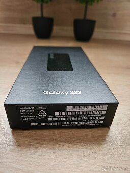 Samsung Galaxy s23 black - 12
