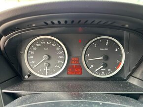Predám BMW E 61 530D A/T 170kw - 12