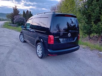 Volkswagen Caddy 2,0tdi - 12