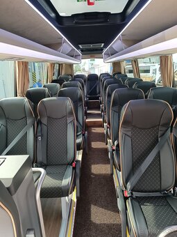 Iveco Rosero First FLHI 27+1+1 - 12