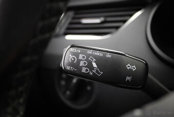 Škoda Octavia Combi 1.6 TDI DSG - 12