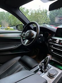 BMW 530 G30 X Drive M performance - 12