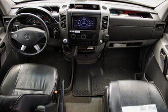 Mercedes-Benz Sprinter 519 CDI 3.0 R3 VS A/T - 12